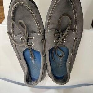 Sperry Gray Boat Shoes with Classic Design and Flexible Soles